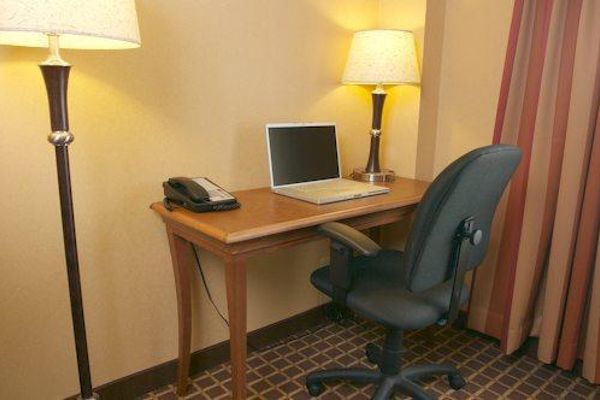 Hotel CMON GRAND FORKS (Grand Forks)